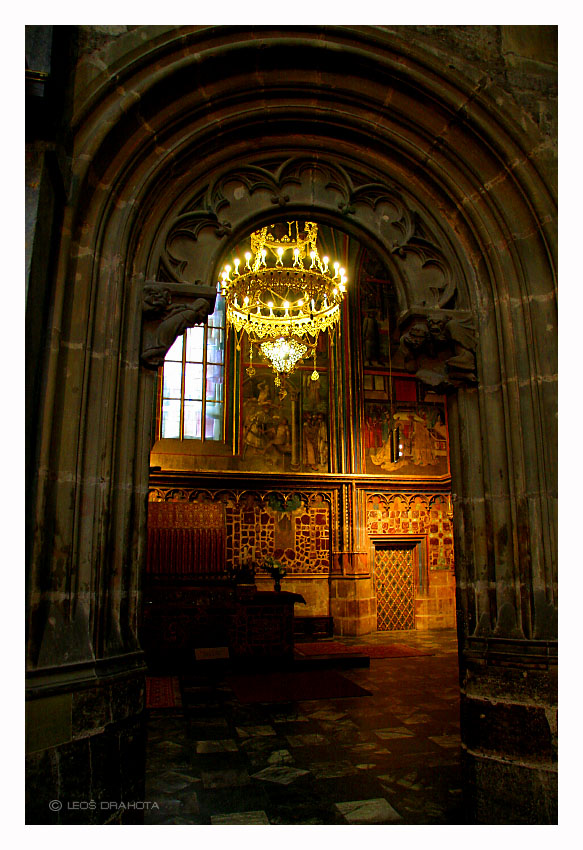 Portál kaple sv. Václava v katedrále sv. Víta (2009) 6116